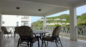 St. Christopher Club Aparthotel Frigate Bay Buitenkant foto